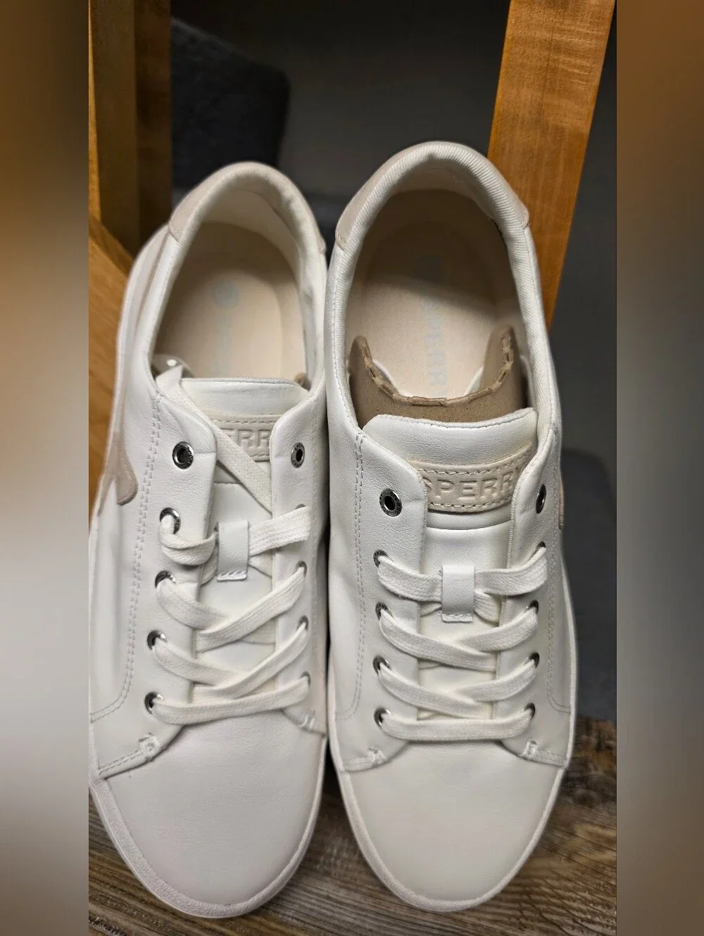 NWT Sperry Sandy LTT White Leather Lace-Up Sneakers Size 11